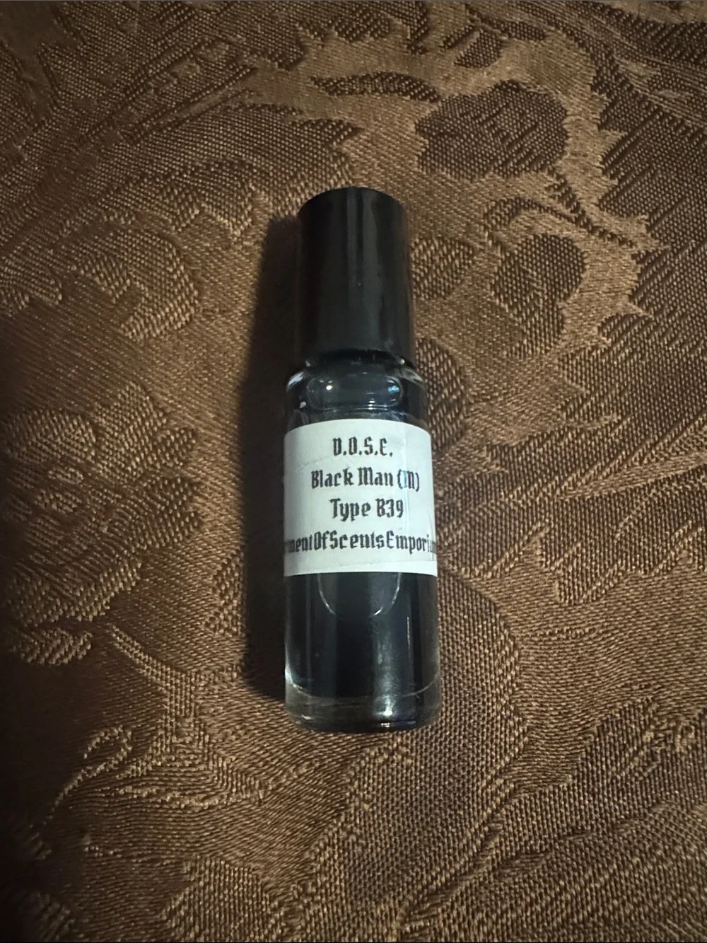 Three Mini Men and Unisex Roll-On Fragrance Oils 3.7 ml bottle